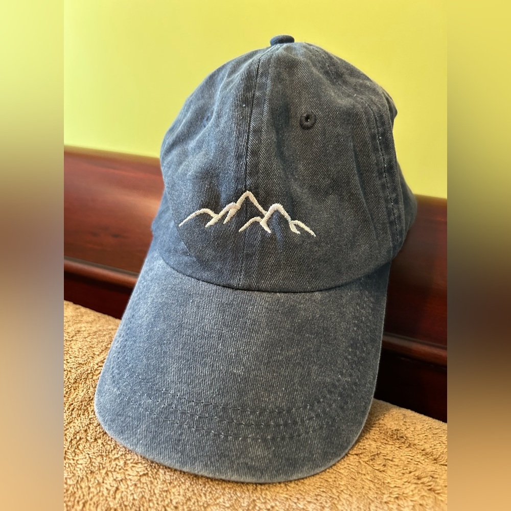 Mountain Hat